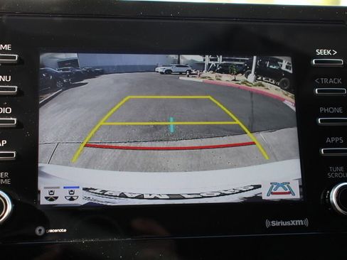 Used 2022 Toyota Camry SE w/ Convenience Package image 33