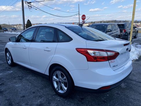Used 2013 Ford Focus SE image 8