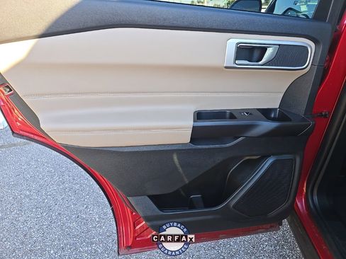 Used 2020 Ford Explorer XLT w/ Equipment Group 202A image 32