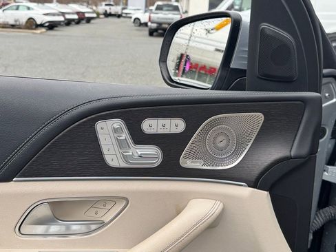 Used 2023 Mercedes-Benz GLE 450 4MATIC image 7