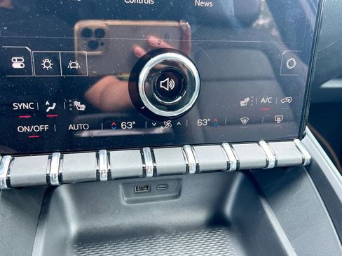 New 2026 GMC Terrain AT4 image 19