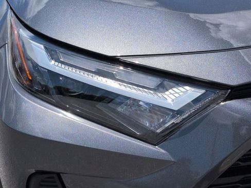 Certified 2025 Toyota RAV4 XLE w/ Convenience Package FWD image 10