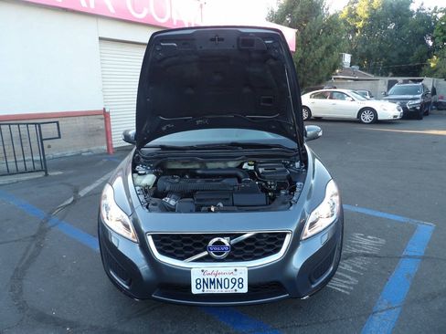 Used 2013 Volvo C30 FWD image 11
