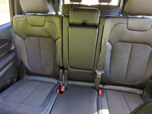 New 2025 Jeep Grand Cherokee L Altitude AWD/4WD image 19