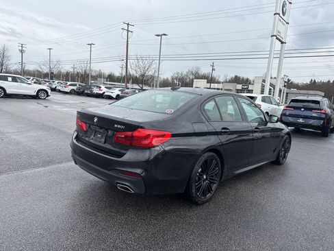 Used 2020 BMW 530i xDrive w/ M Sport Package image 23