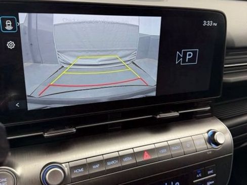 Used 2025 Hyundai Kona SEL FWD image 49