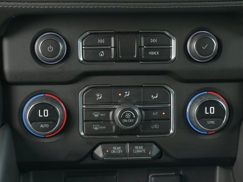 Used 2023 Chevrolet Tahoe LS RWD image 15