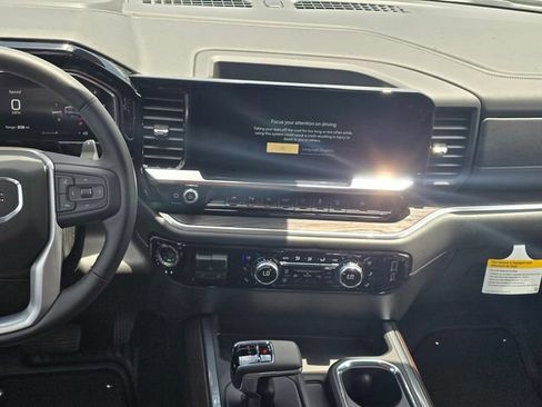 New 2026 GMC Sierra 1500 SLT AWD/4WD image 14