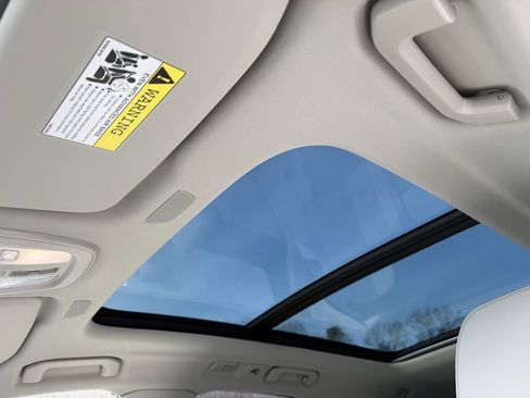 New 2026 Volvo XC60 B5 Ultra w/ Climate Package image 10