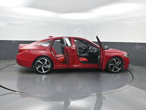 Used 2019 Honda Accord Sport image 35