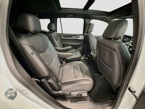 Certified 2024 Cadillac XT6 Premium Luxury w/ LPO, Floor Liner Package AWD/4WD image 26