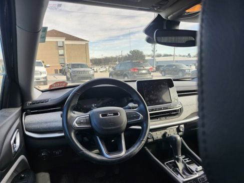 Used 2022 Jeep Compass Latitude w/ Convenience Group image 9