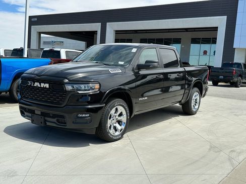 New 2026 RAM 1500 Big Horn AWD/4WD image 2