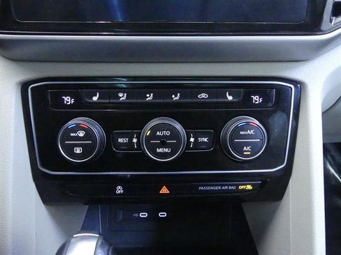 Used 2022 Volkswagen Atlas SE image 18