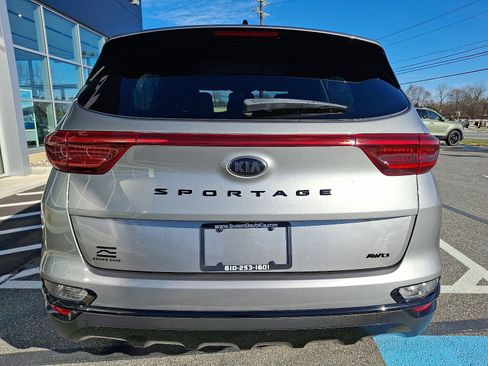 Used 2022 Kia Sportage Nightfall Edition w/ Nighfall AWD Premium Package image 4