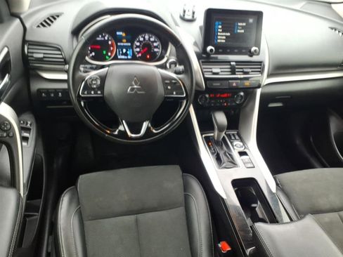Used 2024 Mitsubishi Eclipse Cross SE image 9