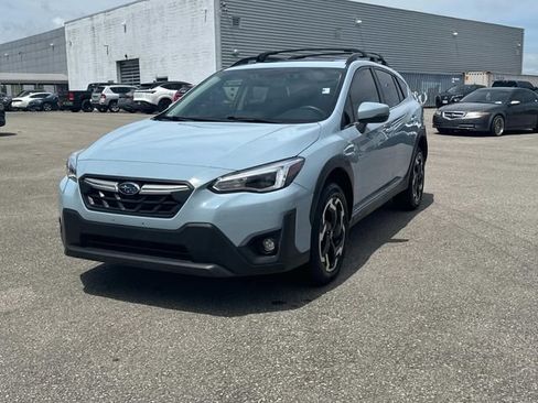 Used 2023 Subaru Crosstrek 2.5i Limited w/ Moonroof Package AWD/4WD image 9