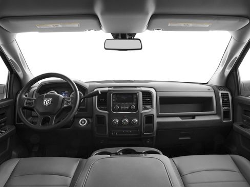 Used 2016 RAM 3500 Tradesman w/ Chrome Appearance Group image 46