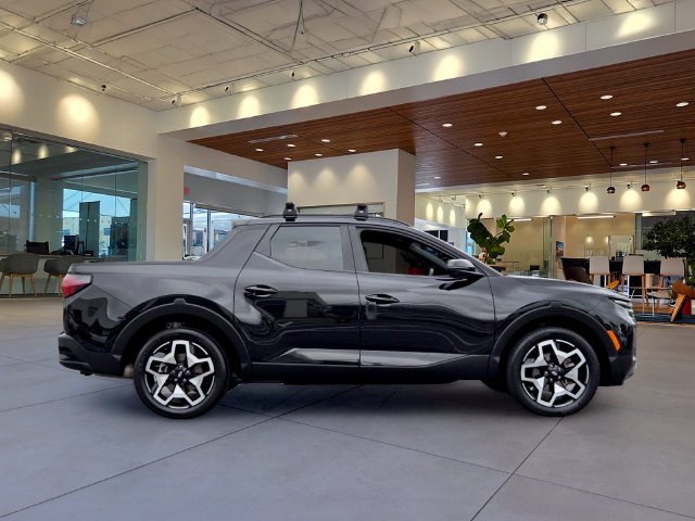Used 2022 Hyundai Santa Cruz Limited w/ Cargo Package AWD/4WD image 6