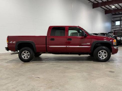 Used 2005 GMC Sierra 2500 SLE w/ Heavy-Duty Power Package image 7