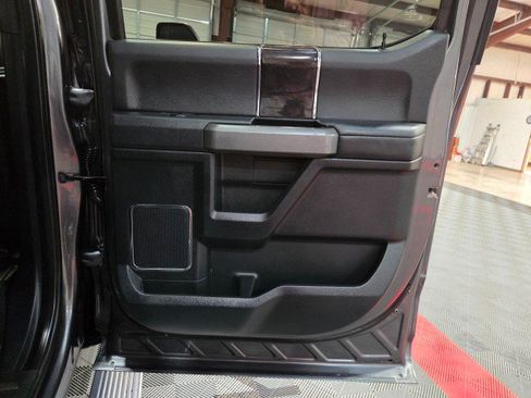 Used 2020 Ford F350 Platinum image 35