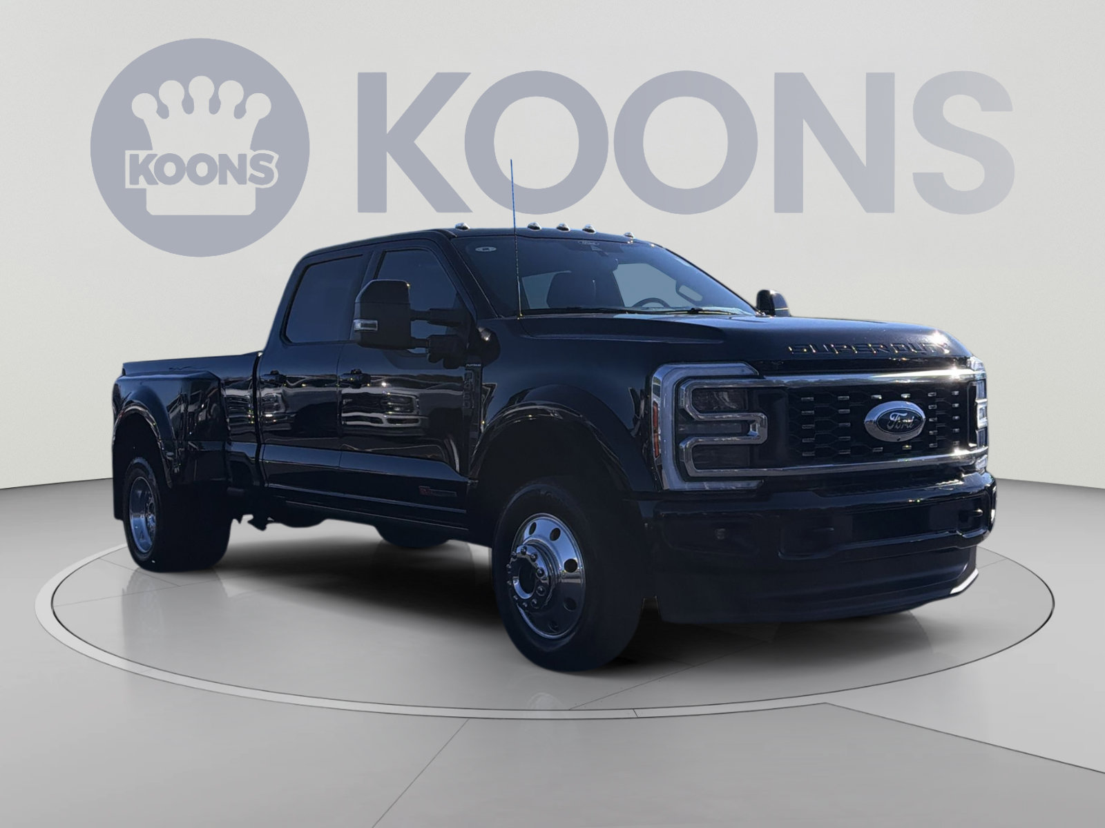 Used 2025 Ford F450 Platinum w/ FX4 Off-Road Package AWD/4WD image 10