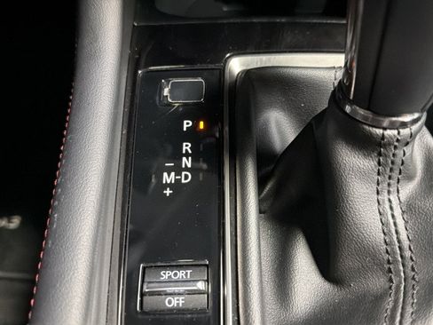 Used 2026 MAZDA MAZDA3 Carbon AWD/4WD image 38