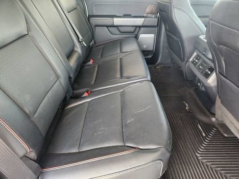 Used 2023 Ford F250 Lariat w/ Sport Appearance Package AWD/4WD image 31