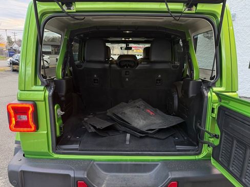 Used 2019 Jeep Wrangler Unlimited Rubicon w/ Dual Top Group image 6