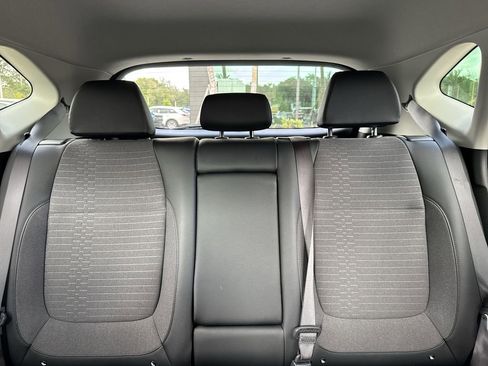 Used 2023 Kia Seltos S image 19