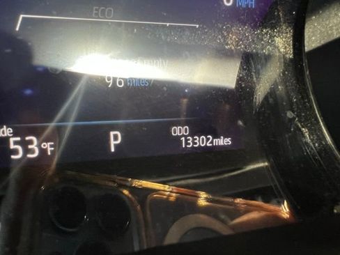 Used 2019 Toyota Camry XSE FWD image 14