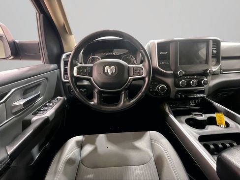 Used 2019 RAM 1500 Big Horn AWD/4WD image 6