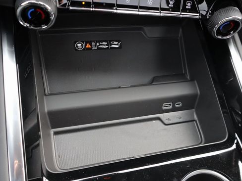 New 2026 Chevrolet Tahoe Premier image 13