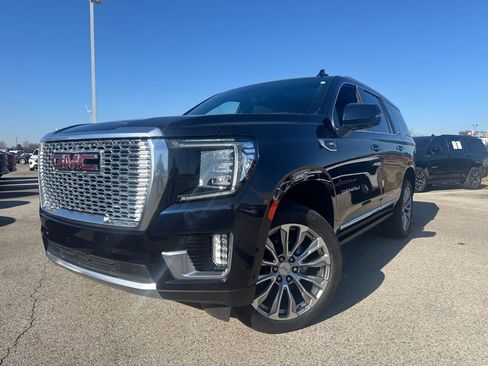 Used 2023 GMC Yukon Denali w/ Denali Reserve Package image 1