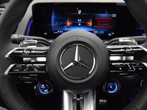 New 2026 Mercedes-Benz GLB 35 AMG 4MATIC image 23
