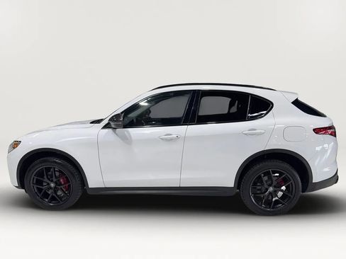 Used 2020 Alfa Romeo Stelvio w/ Nero Edizione image 7