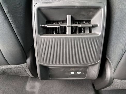 New 2026 Jeep Cherokee Limited AWD/4WD image 31