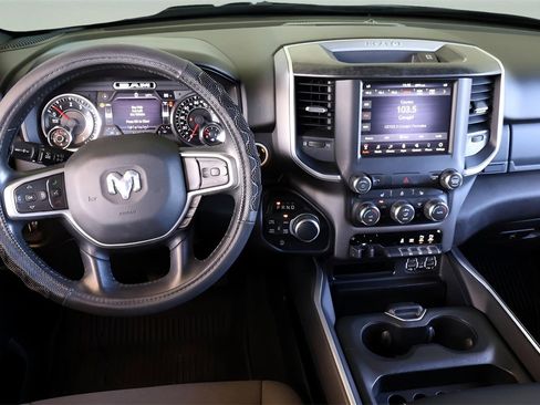 Used 2021 RAM 1500 Big Horn image 16