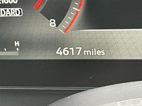 Certified 2025 Nissan Kicks SR w/ Illumination Package image 25