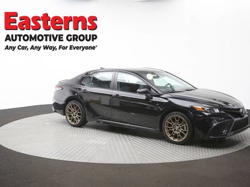 Used 2023 Toyota Camry SE AWD/4WD image 43