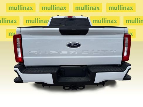 New 2026 Ford F250 4x4 Crew Cab Super Duty image 12