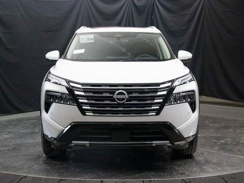 New 2026 Nissan Rogue Platinum w/ Platinum Premium Package image 4