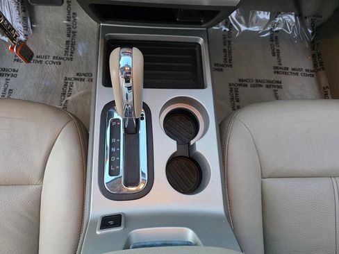 Used 2010 Ford Edge Limited image 40