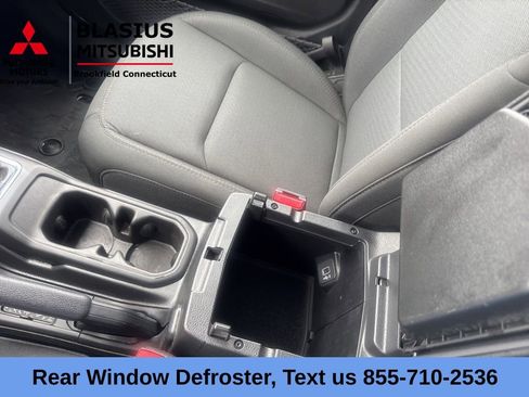 Used 2023 Jeep Wrangler Unlimited w/ Cold Weather Group AWD/4WD image 33