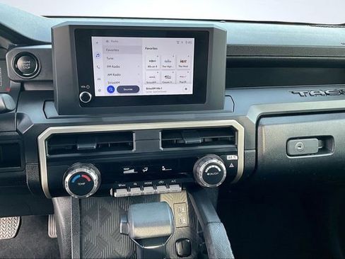 Used 2024 Toyota Tacoma SR image 11