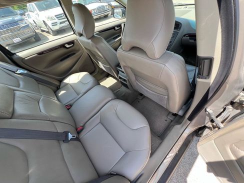 Used 2002 Volvo V70 Cross Country AWD/4WD image 44