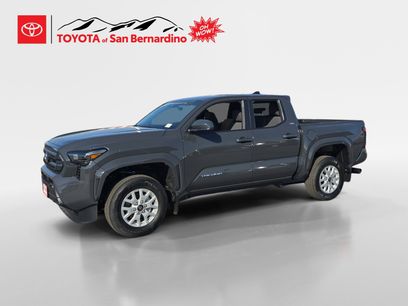 New 2025 Toyota Tacoma SR5
