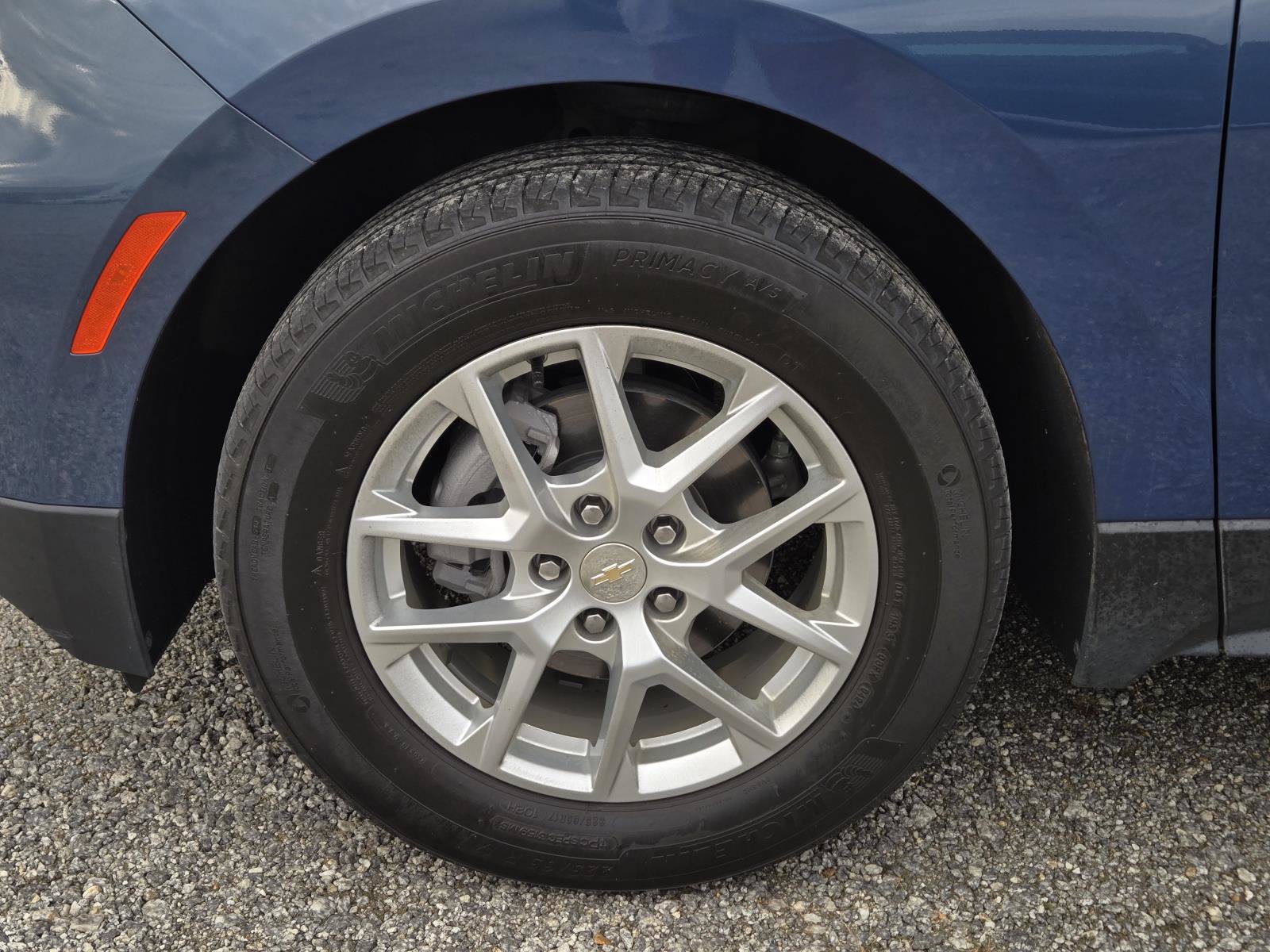 Used 2024 Chevrolet Equinox LS w/ Driver Confidence II Package FWD image 7