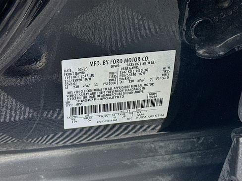 Used 2023 Ford Explorer Limited RWD image 12