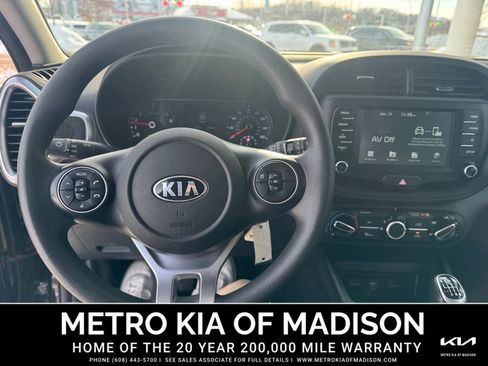 Used 2021 Kia Soul LX image 15